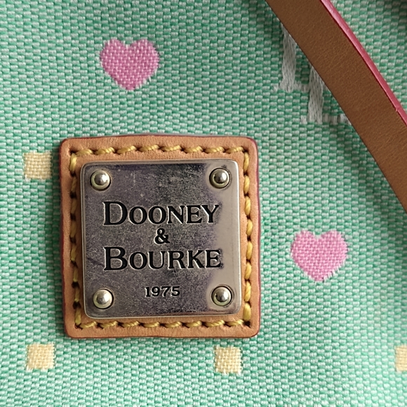 Dooney & Bourke Rainbow Monogram green bag Timeless classic  🎁 - Picture 2 of 7